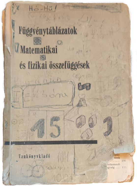 Egy valóban használt függvénytáblázat 1971-ből :-)